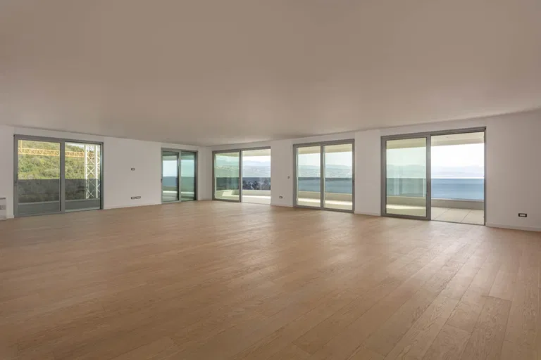 Croatia, Primorsky-Gorsko-Kotarská - Opatija | Sale, Apartment, Three-bedroom (4+kk), 507 m²