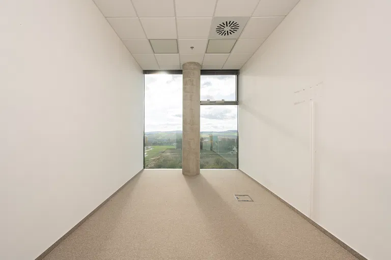 Palachovo náměstí, Brno - Bohunice - Brno-město | Rent, Office space, 2224 m²