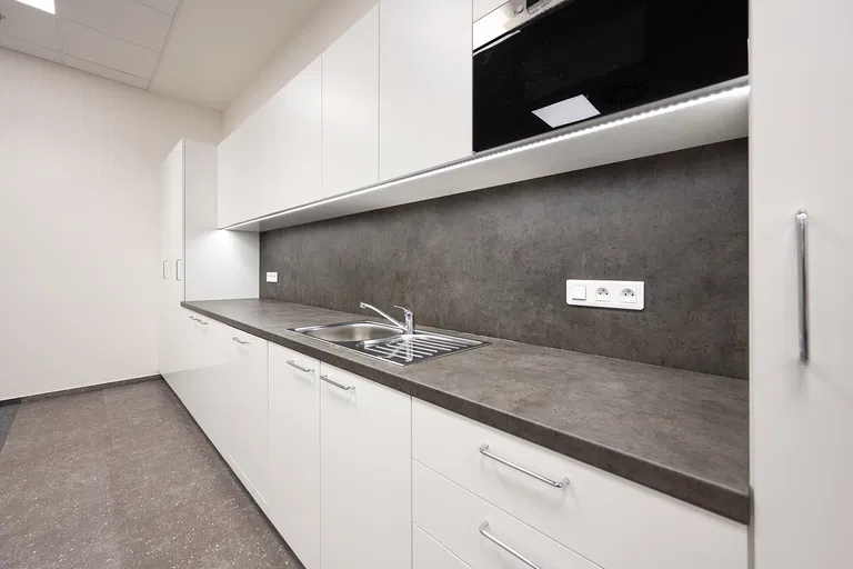 Palachovo náměstí, Brno - Bohunice - Brno-město | Rent, Office space, 684 m²