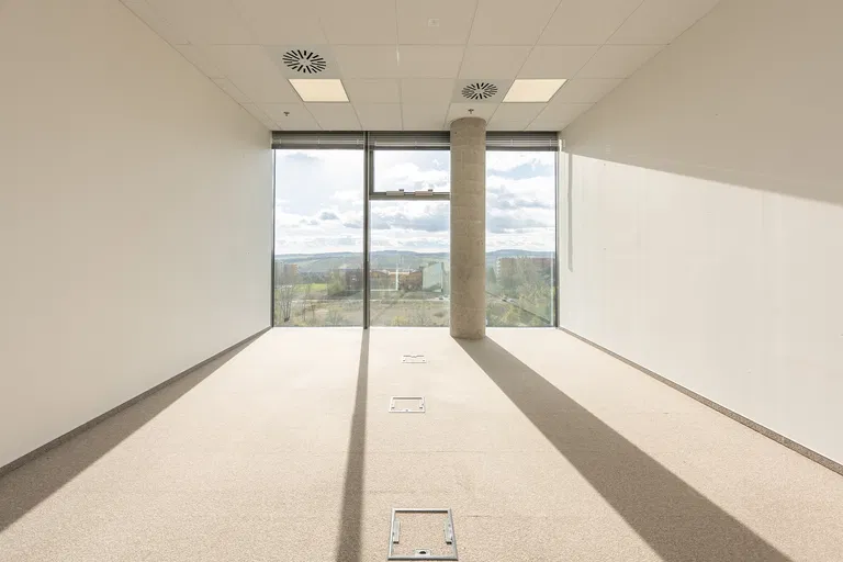 Palachovo náměstí, Brno - Bohunice - Brno-město | Rent, Office building, 6 521 m²