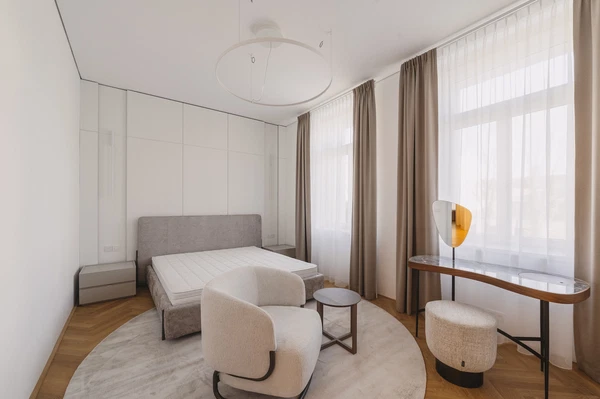 Fraňa Kráľa, Staré Mesto - Bratislava I | Rent, Apartment, Four-bedroom (5+kk), 259 m²