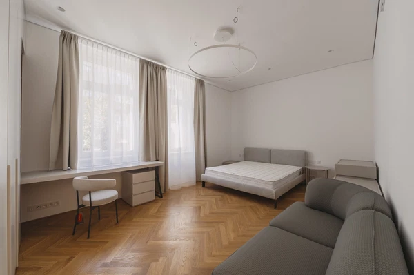 Fraňa Kráľa, Staré Mesto - Bratislava I | Rent, Apartment, Four-bedroom (5+kk), 259 m²