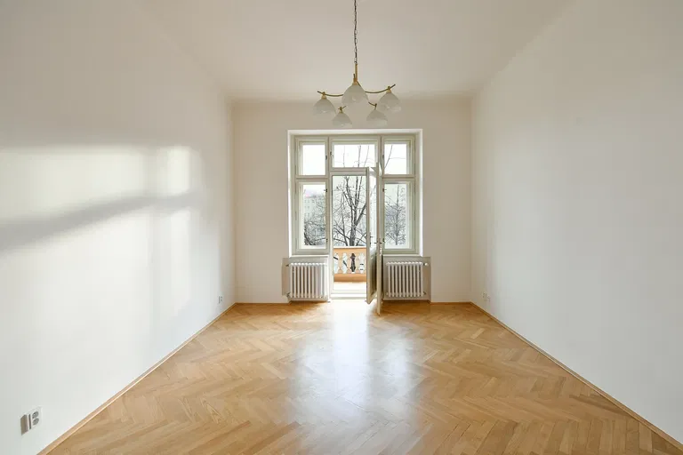 náměstí Jiřího z Poděbrad, Vinohrady - Prague 3 | Rent, Apartment, Two-bedroom (3+1), 124 m²