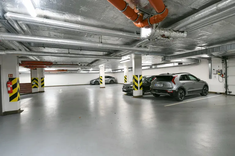 Harlacherova, Záběhlice - Praha 10 | Predaj, Byt, 2-izbový, 63 m²