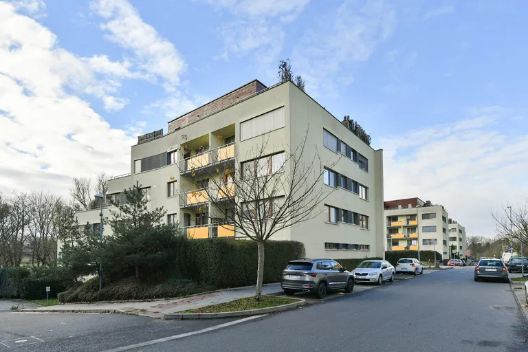 Harlacherova, Záběhlice - Praha 10 | Predaj, Byt, 2-izbový, 63 m²