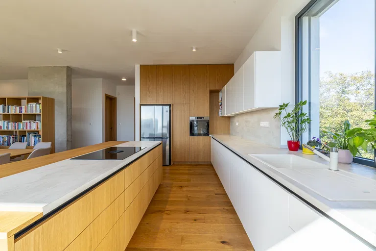 Merlotová, Nové Mesto - Bratislava III | Sale, House, Five-bedroom (6+kk), 318 m²