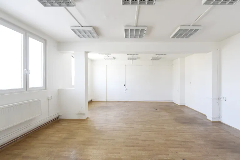 Netovická, Slaný - Kladno | Rent, Industrial park, 400 m²