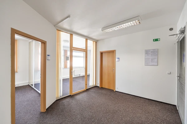 Na Žertvách, Libeň - Prague 8 | Rent, Office space, 314 m²