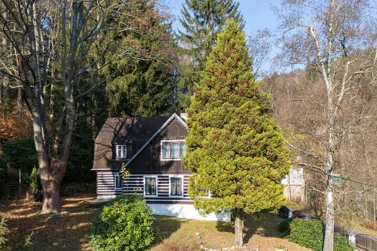 Janov nad Nisou - Jablonec nad Nisou | Predaj, Rodinný dom, 6-izbový, 306 m²