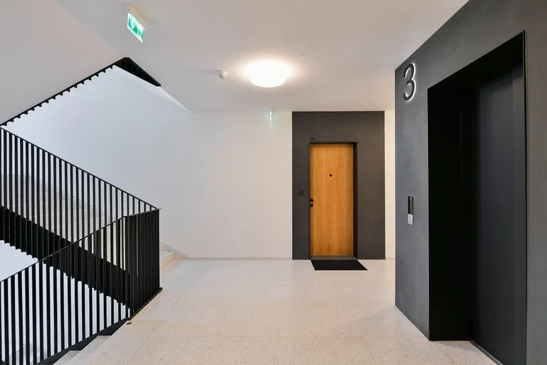 Vítězné náměstí, Bubeneč - Prague 6 | Rent, Apartment, One-bedroom (2+kk), 73 m²