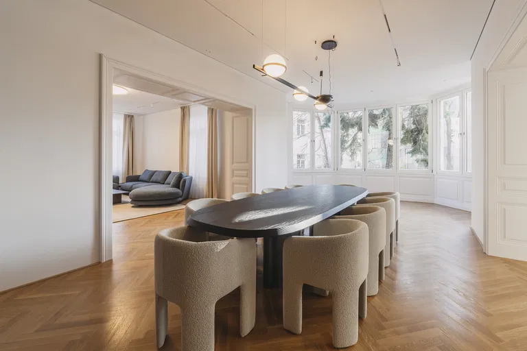 Fraňa Kráľa, Staré Mesto - Bratislava I | Prenájom, Byt, 5-izbový, 269 m²