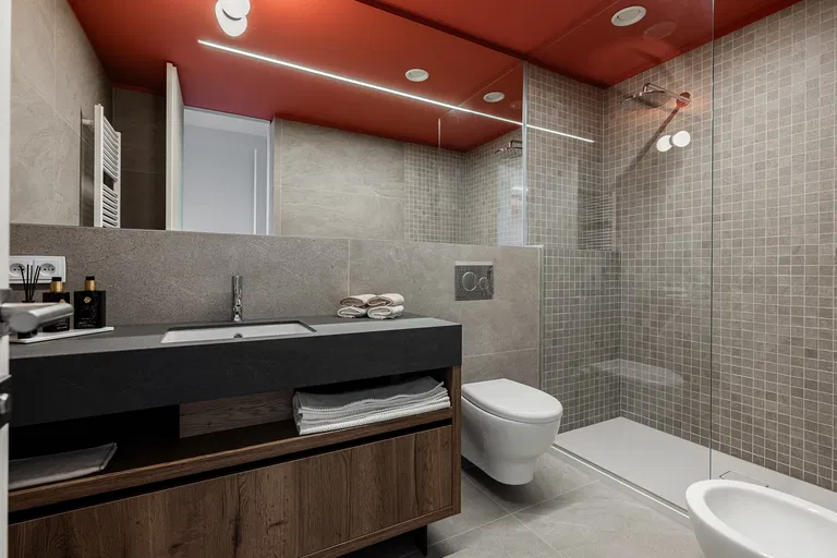 Na Hřebenkách, Smíchov - Prague 5 | Sale, Apartment, Four-bedroom (5+kk), 389 m²