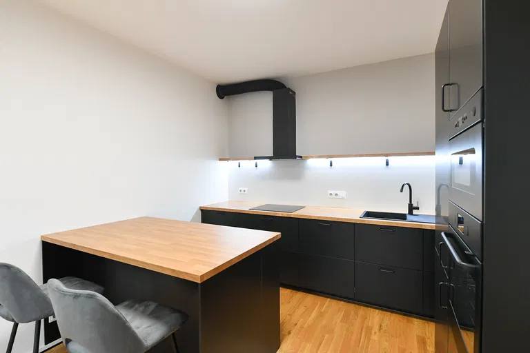 Armády, Stodůlky - Prague 5 | Rent, Apartment, One-bedroom (2+kk), 64 m²