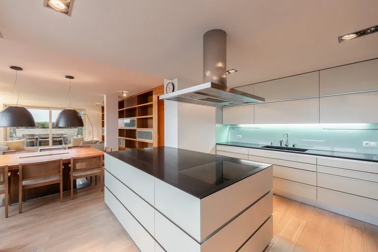 Paříkova, Vysočany - Prague 9 | Rent, Apartment, Three-bedroom (4+kk), 245 m²