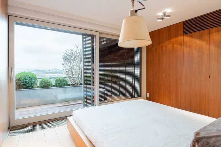 Paříkova, Vysočany - Prague 9 | Rent, Apartment, Three-bedroom (4+kk), 245 m²