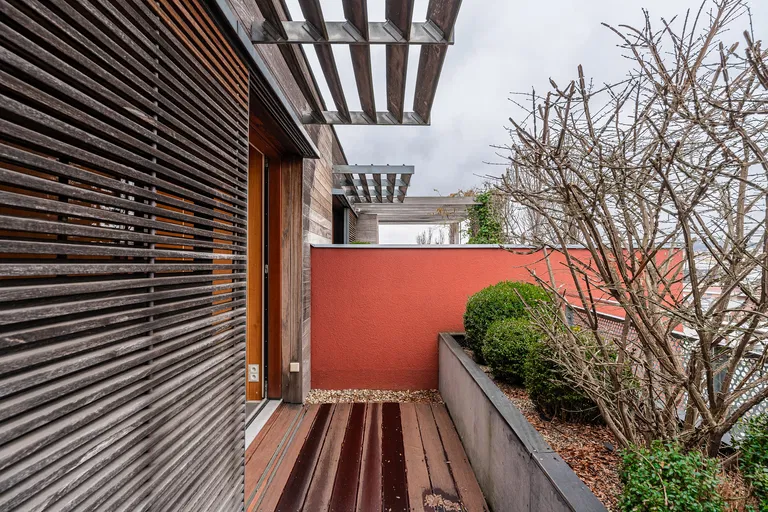 Paříkova, Vysočany - Prague 9 | Rent, Apartment, Three-bedroom (4+kk), 245 m²