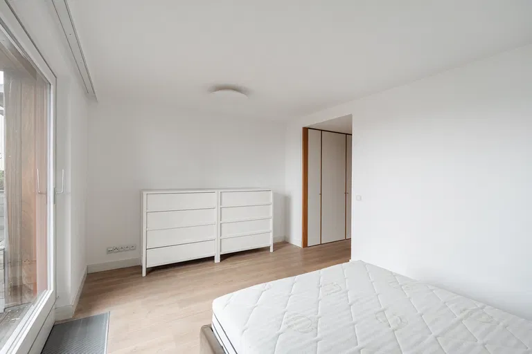 Paříkova, Vysočany - Prague 9 | Rent, Apartment, Three-bedroom (4+kk), 245 m²