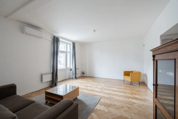 Koperníkova, Vinohrady - Prague 2 | Sale, Apartment, One-bedroom (2+kk), 121 m²