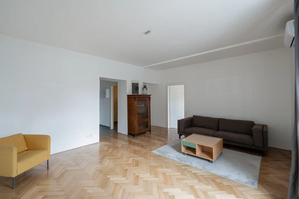 Koperníkova, Vinohrady - Prague 2 | Sale, Apartment, One-bedroom (2+kk), 121 m²