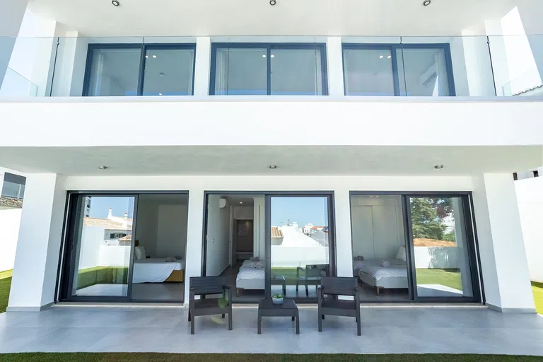Portugalsko, Algarve - Lagos | Predaj, Rodinný dom, 4-izbový, 256 m²