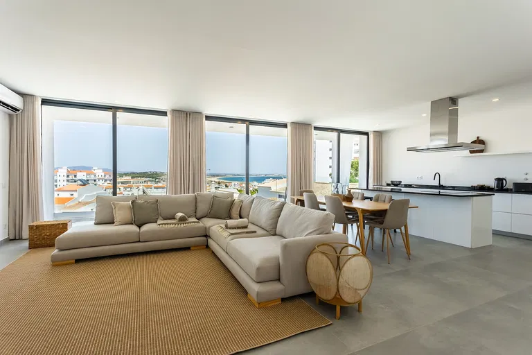 Portugalsko, Algarve - Lagos | Predaj, Rodinný dom, 4-izbový, 256 m²