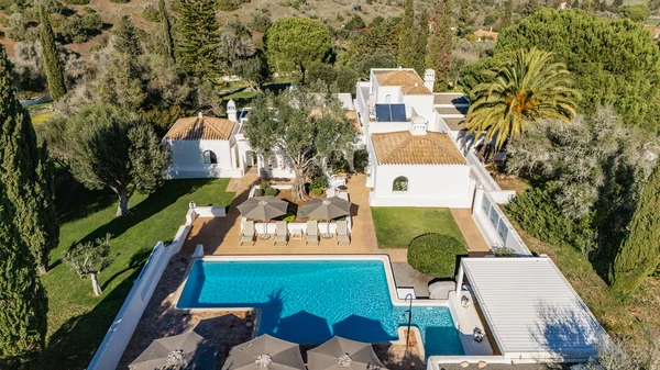 Portugalsko, Algarve - Lagos | Prodej, Rodinný dům, 7+1, 359 m²