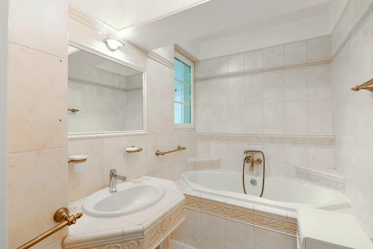 Ametystová, Radotín - Praha 5 | Predaj, Rodinný dom, 10-izbový, 460 m²
