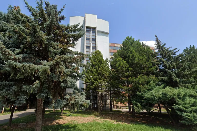 Strojárenská, Trnava - Trnava | Predaj, Administratívna budova, 7249 m²