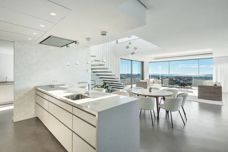 Španielsko, Malaga - Benahavis | Predaj, Rodinný dom, 5-izbový, 619 m²