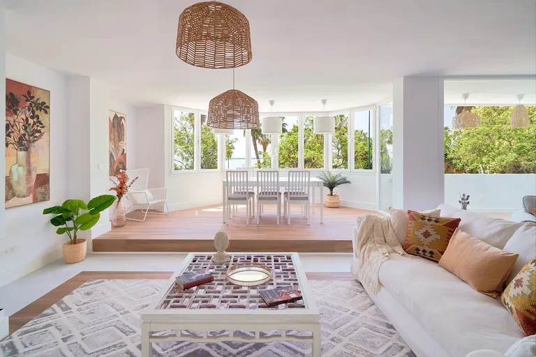 Španielsko, Malaga - Malaga Este | Predaj, Byt, 5-izbový, 211 m²