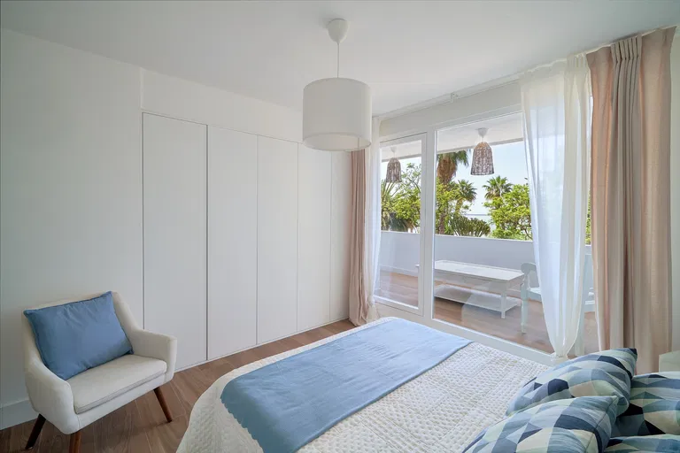 Španielsko, Malaga - Malaga Este | Predaj, Byt, 5-izbový, 211 m²