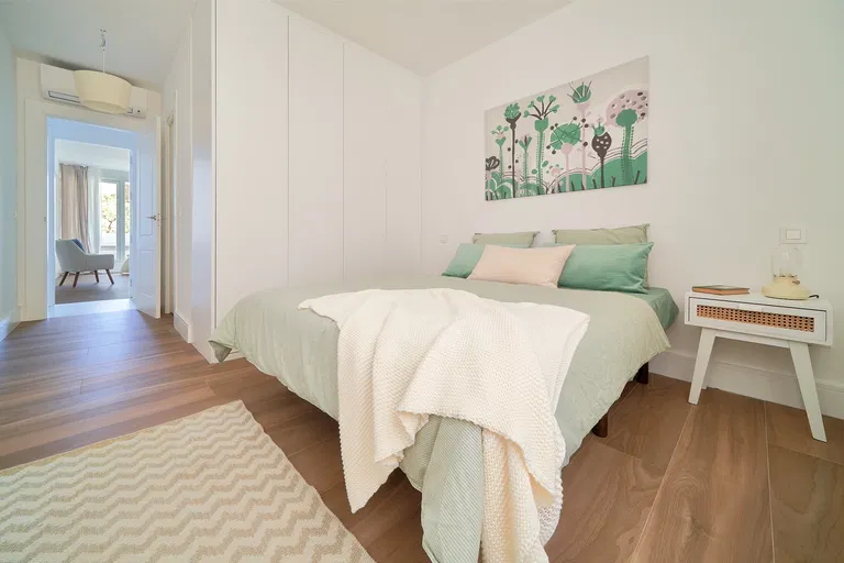 Španielsko, Malaga - Malaga Este | Predaj, Byt, 5-izbový, 211 m²