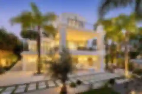 Spain, Marbella - Nueva Andalucia | Sale, House, Five-bedroom (6+1), 740 m²