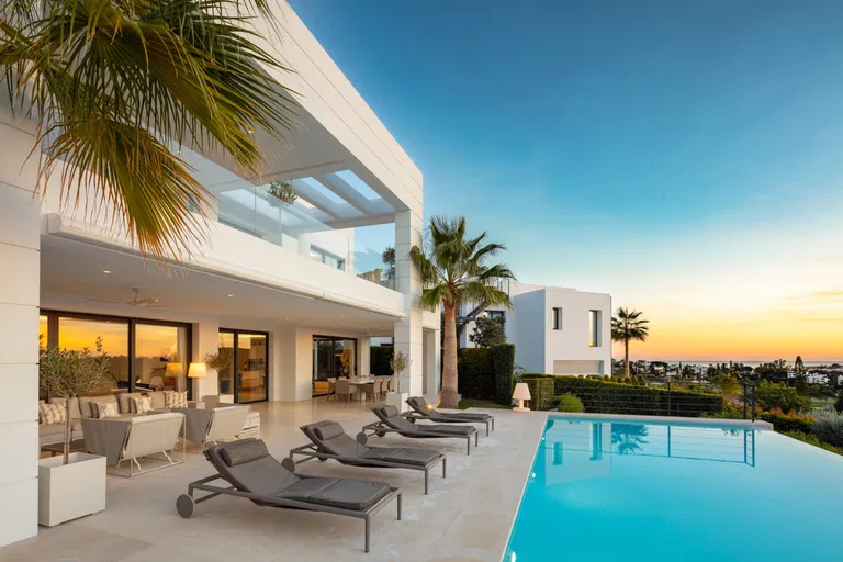 Španielsko, Malaga - Marbella | Predaj, Rodinný dom, 8-izbový, 774 m²