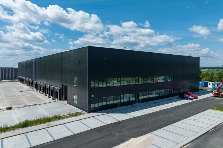 Bratří Štefanů, Hradec Králové - Hradec Králové | Rent, Industrial park, 1 112 m²