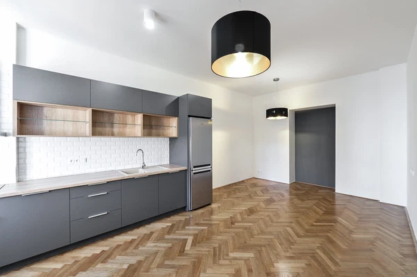 Jugoslávských partyzánů, Dejvice - Prague 6 | Sale, Apartment, Two-bedroom (3+kk), 89 m²