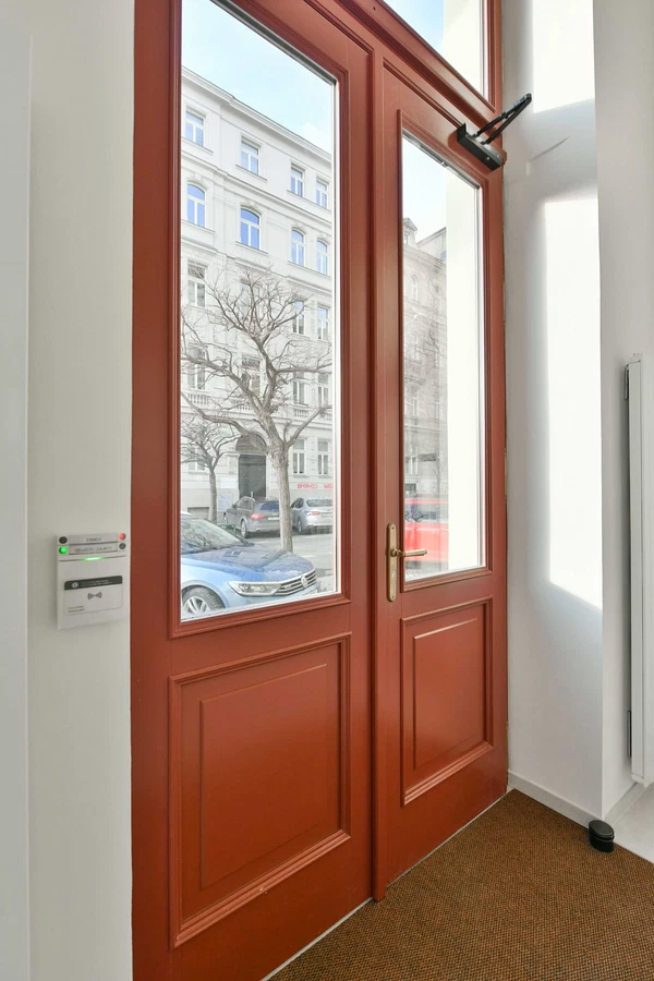 Dykova, Vinohrady - Prague 10 | Rent, Retail space, 111 m²