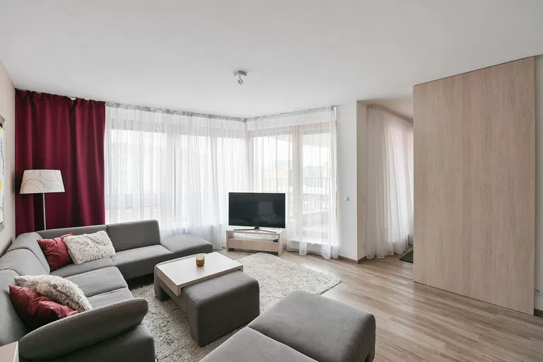Kurta Konráda, Libeň - Prague 9 | Rent, Apartment, One-bedroom (2+kk), 64 m²