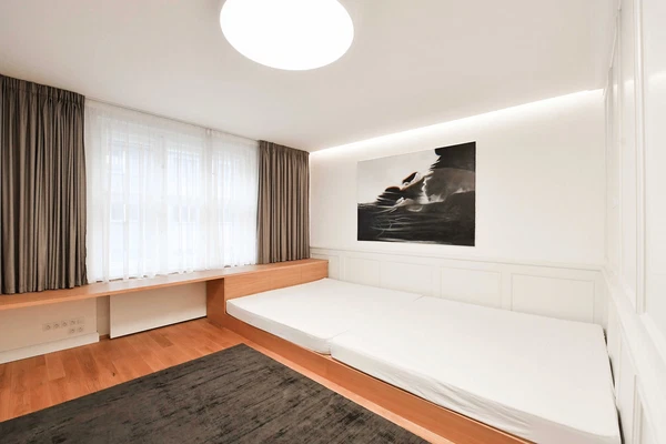 Dlouhá, Staré Město - Prague 1 | Rent, Apartment, Three-bedroom (4+kk), 166 m²