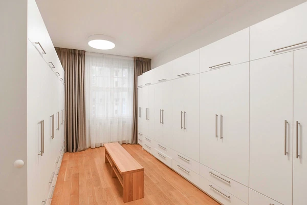 Dlouhá, Staré Město - Prague 1 | Rent, Apartment, Three-bedroom (4+kk), 166 m²