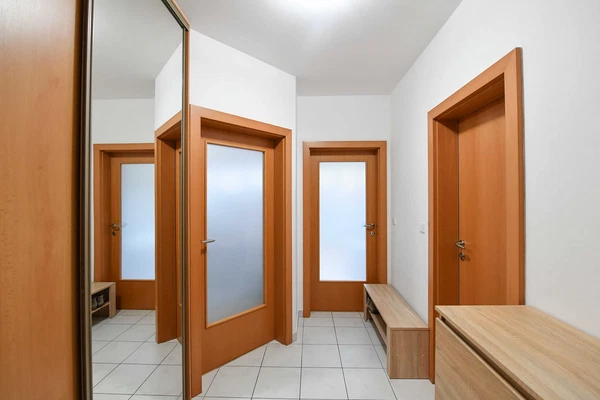 Na Pankráci, Nusle - Praha 4 | Prodej, Byt, 2+kk, 82 m²