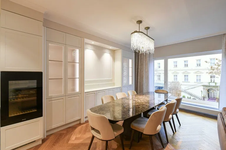 Senovážné náměstí, Nové Město - Praha 1 | Predaj, Byt, 4-izbový, 131 m²