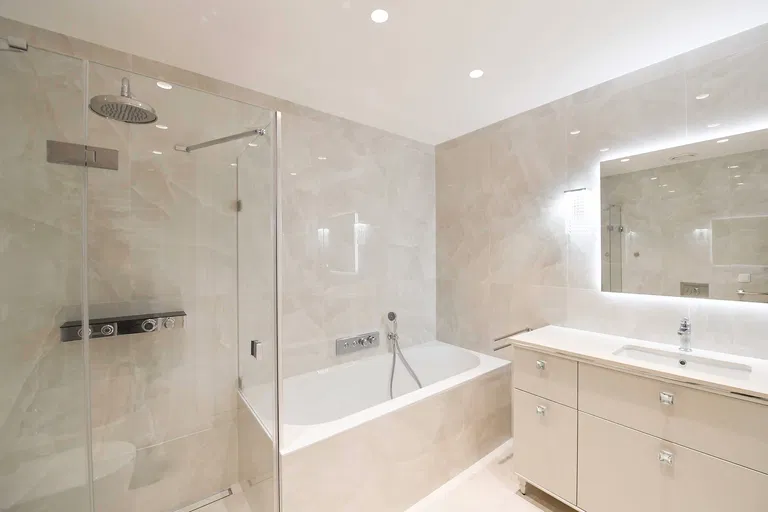 Senovážné náměstí, Nové Město - Praha 1 | Predaj, Byt, 4-izbový, 131 m²