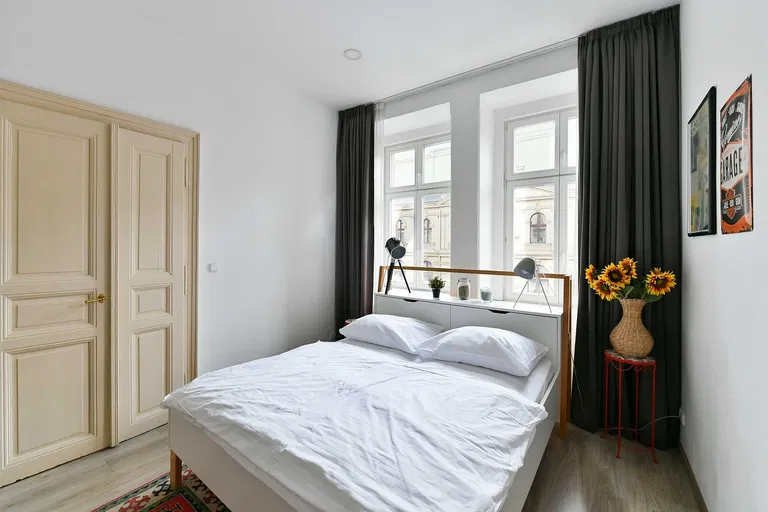 Křižíkova, Karlín - Prague 8 | Sale, Apartment, Three-bedroom (4+kk), 148 m²