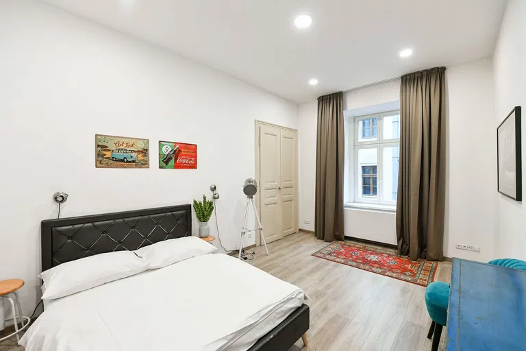 Křižíkova, Karlín - Prague 8 | Sale, Apartment, Three-bedroom (4+kk), 148 m²
