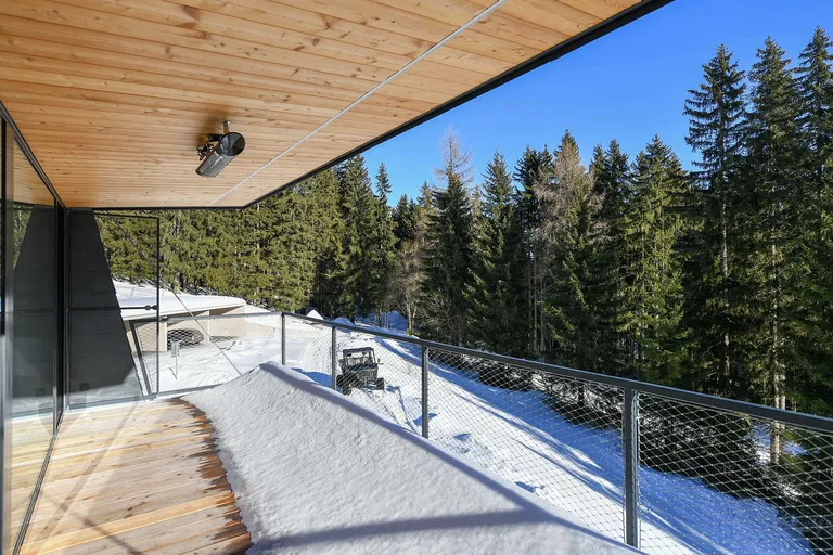 Pec pod Sněžkou - Trutnov | Sale, Apartment, Three-bedroom (4+kk), 148 m²