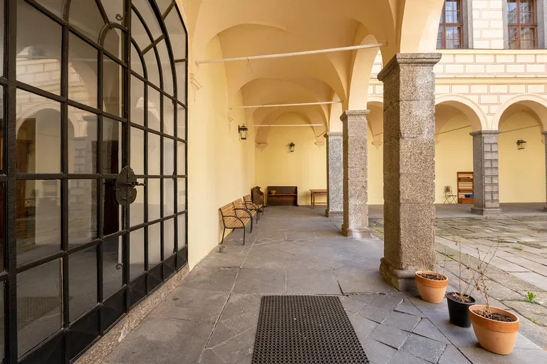 Náměstí, Velké Meziříčí - Žďár nad Sázavou | Prodej, Administrativní budova, 1 868 m²