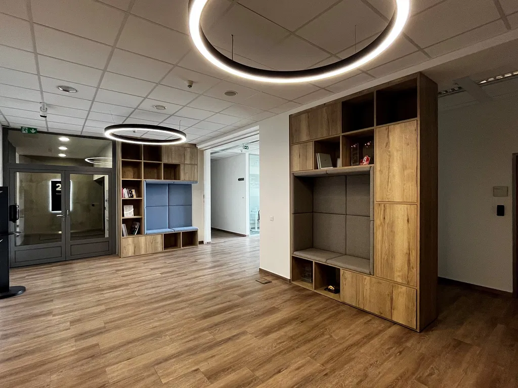 Radlická, Jinonice - Praha 5 | Pronájem, Administrativní budova, 4 074 m²