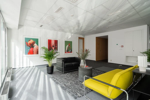 Thámova, Karlín - Prague 8 | Rent, Office space, 1 012 m²