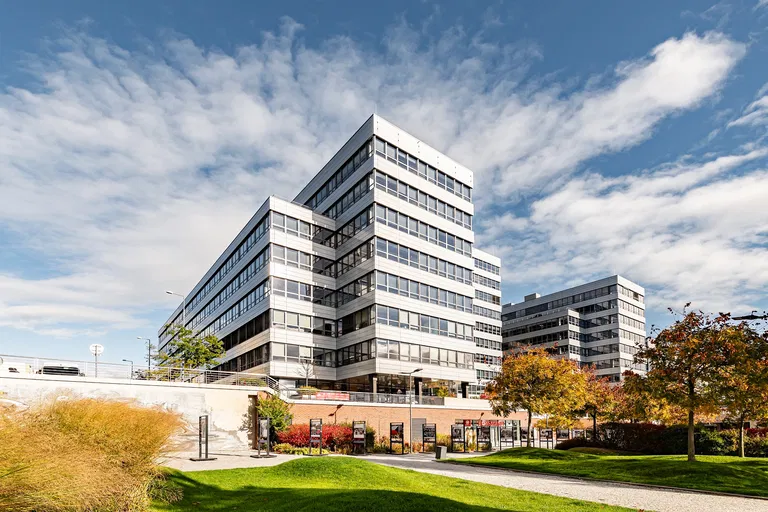 Bucharova, Stodůlky - Praha 5 | Pronájem, Obchodní prostor, 104 m²